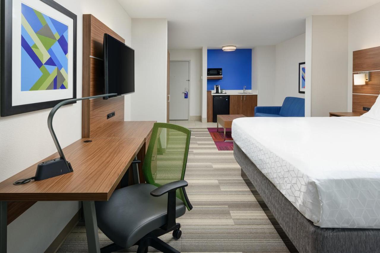 Holiday Inn Express - Tullahoma By Ihg Екстериор снимка