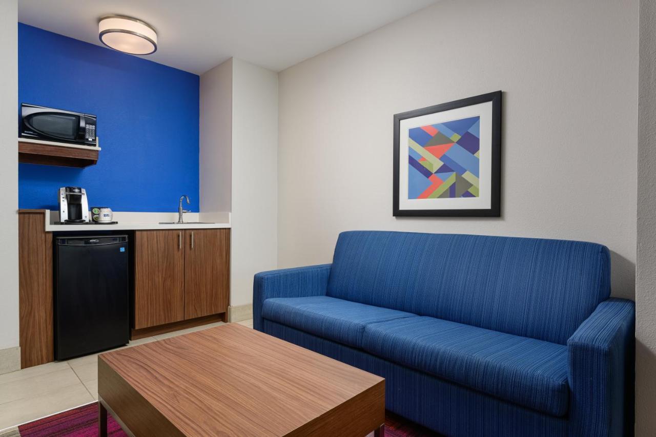 Holiday Inn Express - Tullahoma By Ihg Екстериор снимка