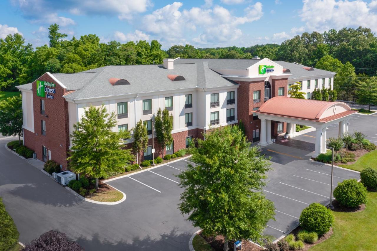 Holiday Inn Express - Tullahoma By Ihg Екстериор снимка
